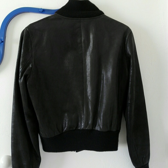 Dolce & Gabbana timeless leather bomber jacket - Picture 5 of 8
